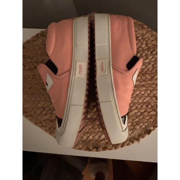 Fendi Jagged Teeth Monsters Motif Pink Slip-on Sneakers Shoes Size Eur 38 US 8 - Picture 2 of 8